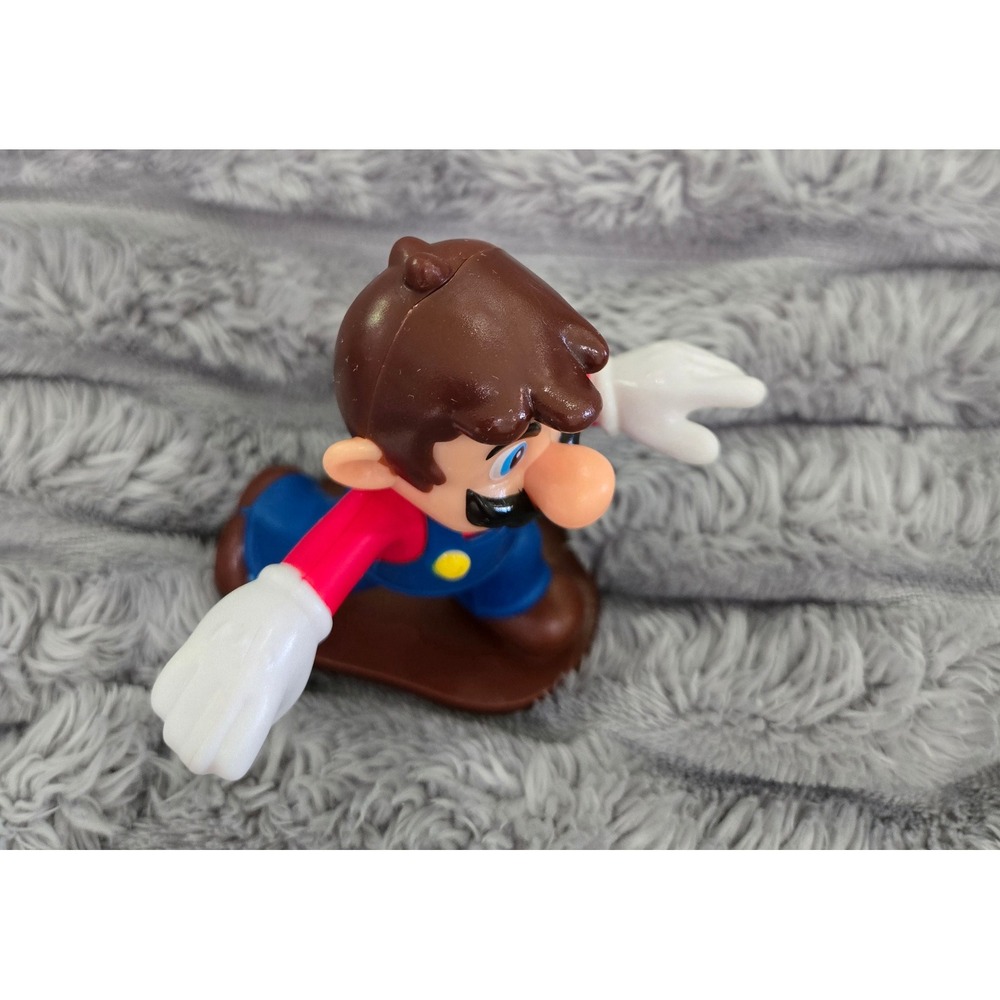 Nintendo Super Mario Action Figure McDonalds 2018 Collectible Toy Red Blue 3.5" - Picture 6 of 7